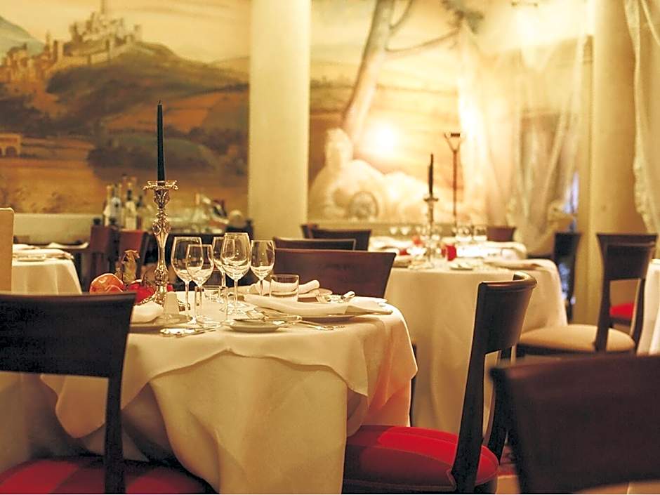 Villa Abbazia Relais & Chateaux