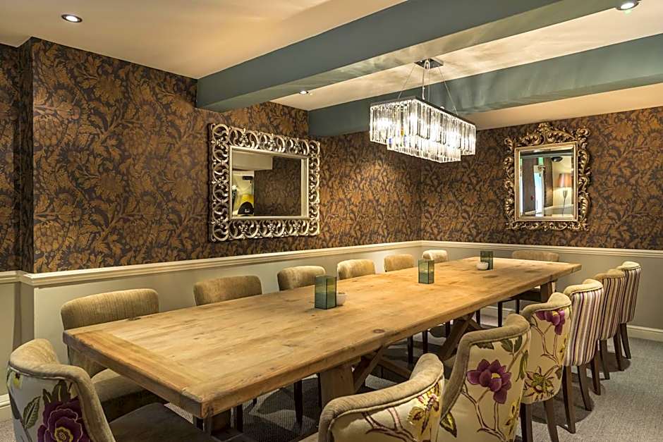The Royal Oak Hotel