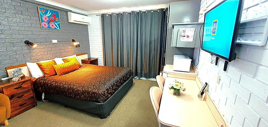 Goldrush Motel Young CBD