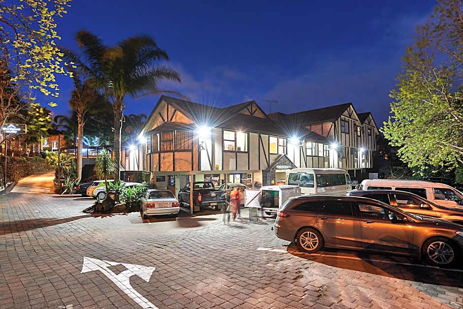 Mount Richmond Hotel