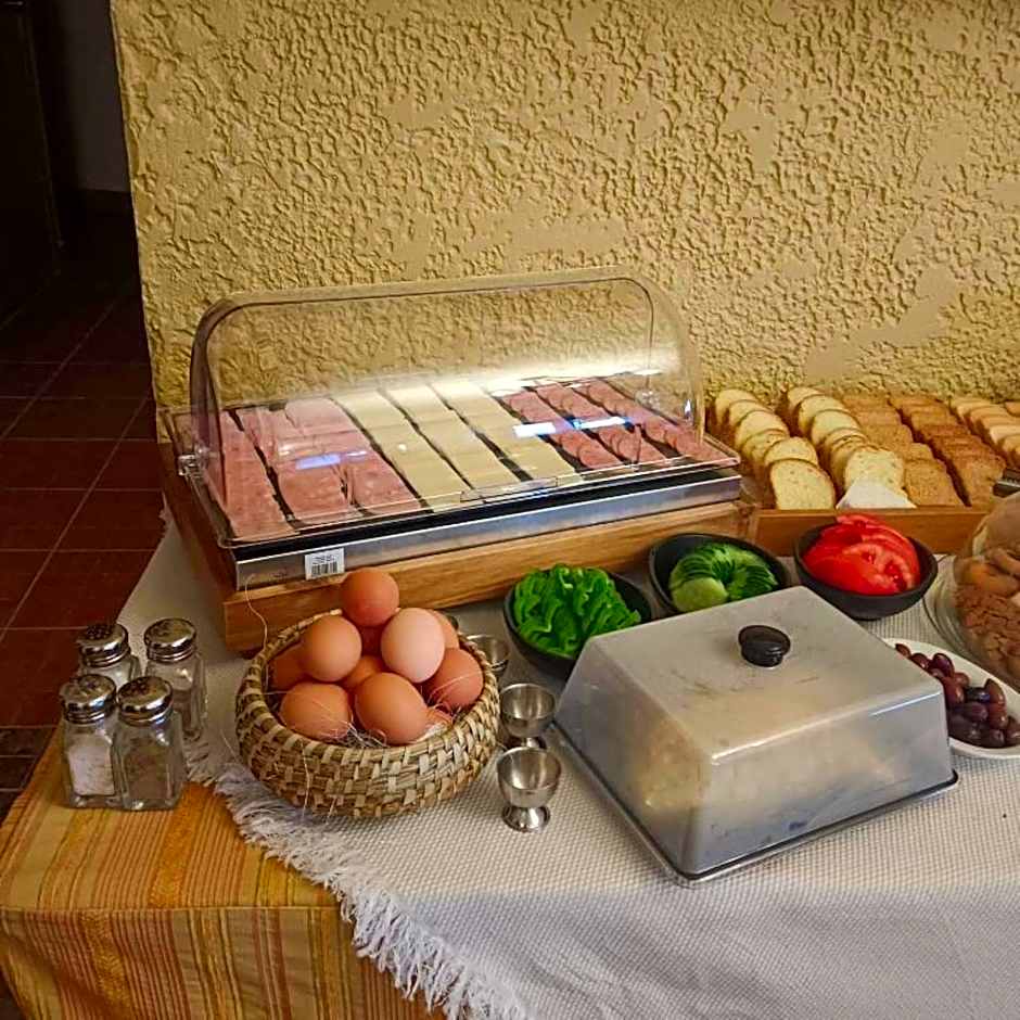 Maistrali Hotel & Restaurant