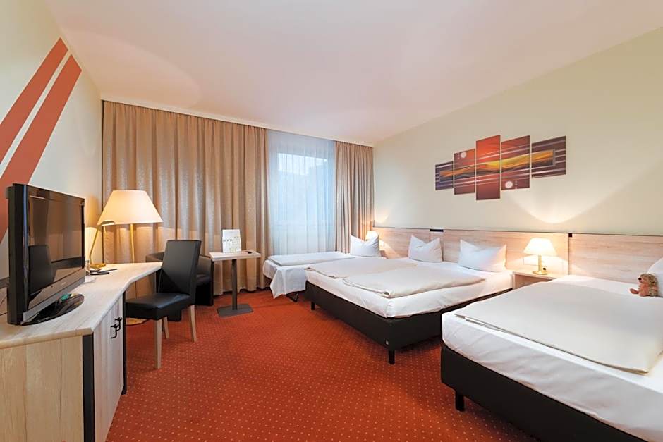 NOVINA HOTEL Sudwestpark