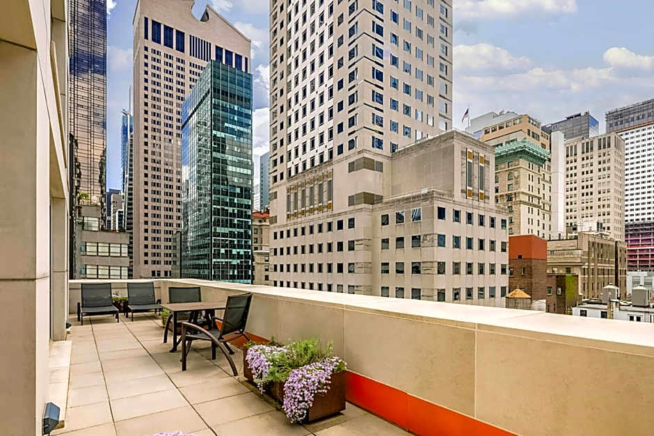 Chambers Hotel Central Park South, Sonder by Marriott Bonvoy