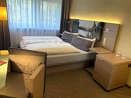 Budget Single Room
