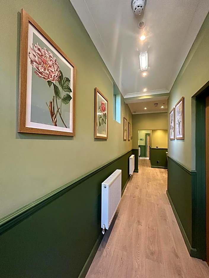 Hamilton Court Hotel Hoole