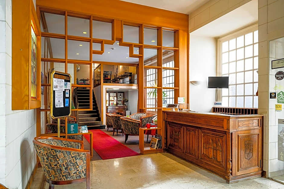 Logis Hôtel Des Châteaux De La Loire
