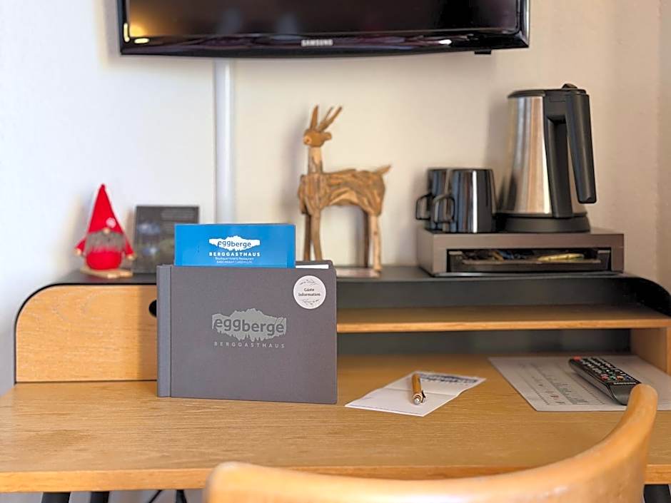 Berggasthaus Eggberge - Boutique Mountain Hotel - Access via Cablecar
