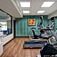 Holiday Inn Express Marshall By IHG