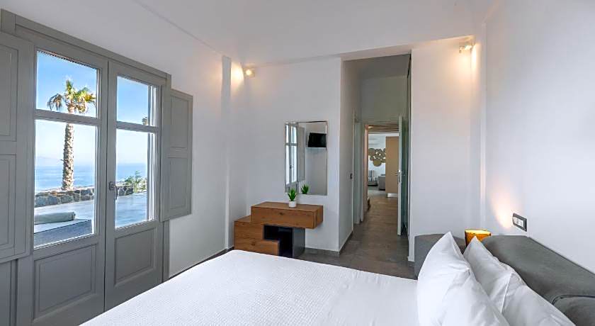 Theano Cave Suites & Villas