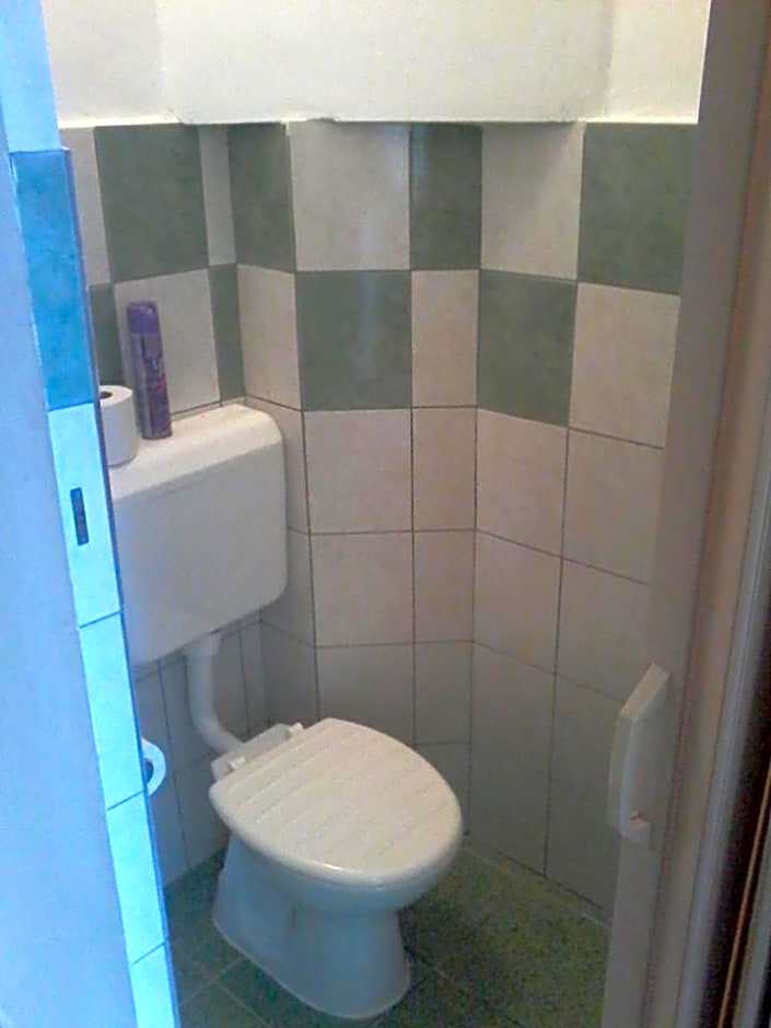 Grill Terasz Étterem és Szálláshely