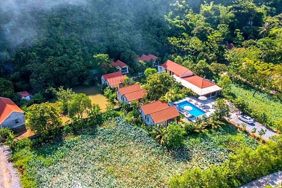 Trang An Retreat