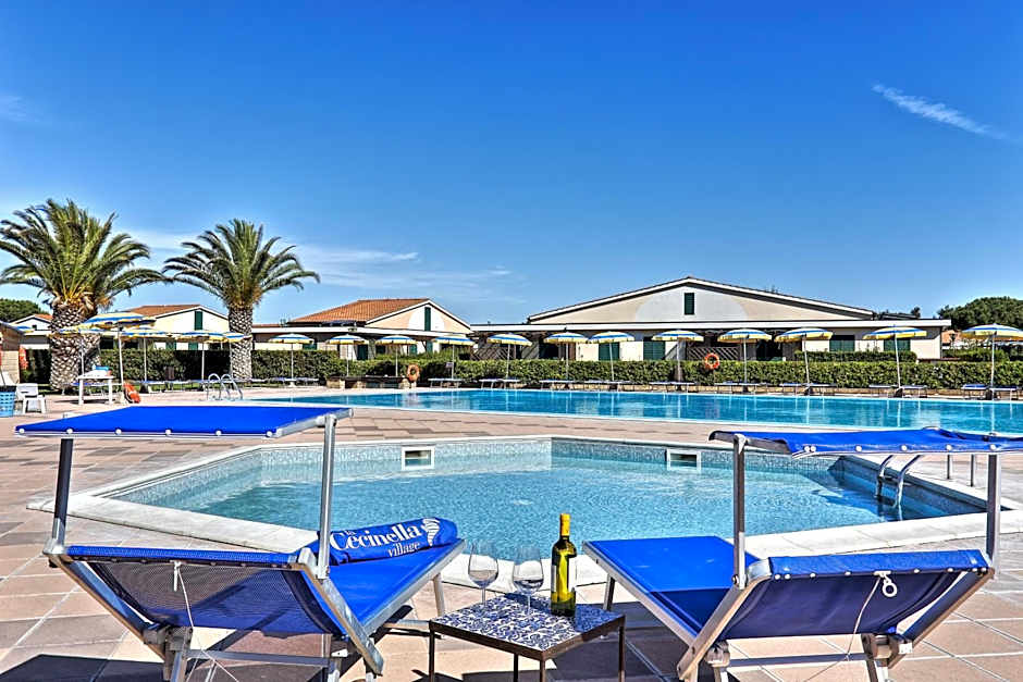 Villaggio Turistico La Cecinella