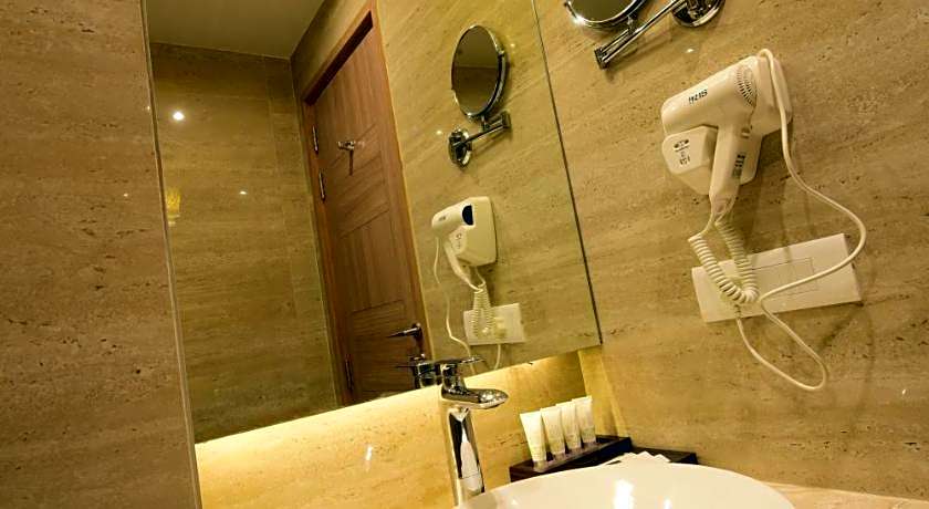 SureStay Plus Hotel by Best Western Amritsar