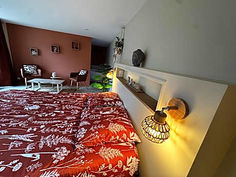 King Room with Spa Bath