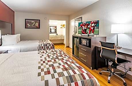 Red Roof Inn Forsyth