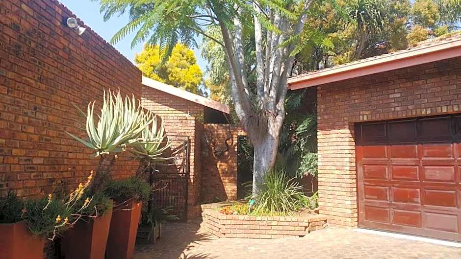 Feather Tree Bed and Breakfast