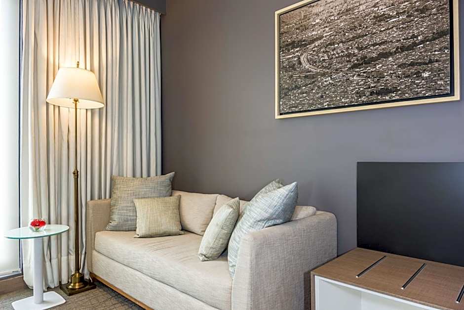 NH Collection Bogota Terra 100 Royal