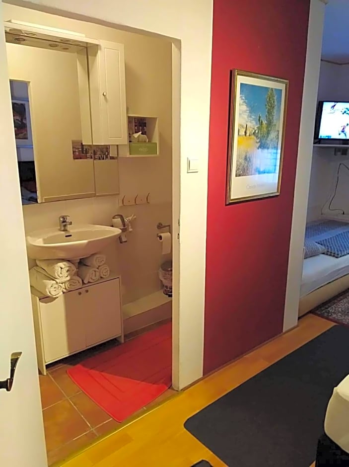 Hotel Garni "Adria"