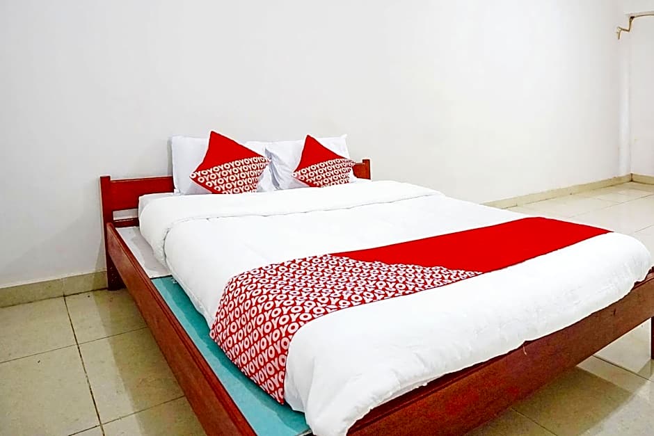 OYO Life 2820 Hotel Perdana Syariah