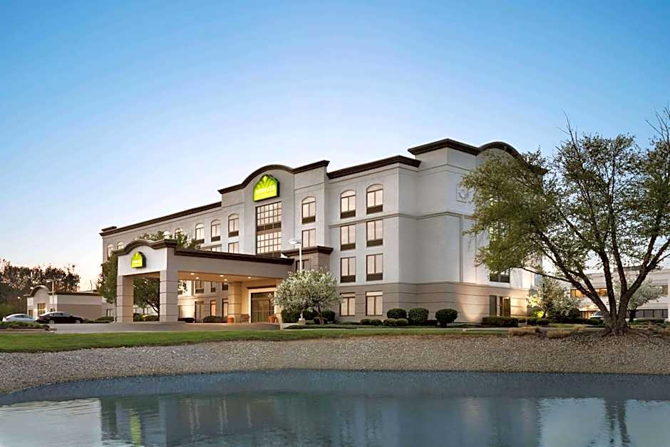 Wingate by Wyndham Cincinnati/Blue Ash