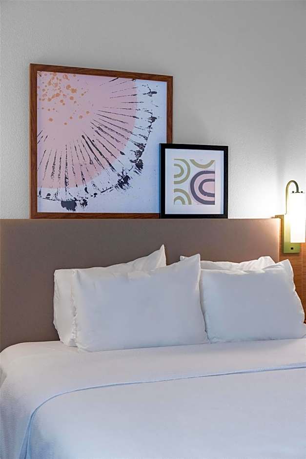 Spark by Hilton Atlanta-Town Center/Kennesaw
