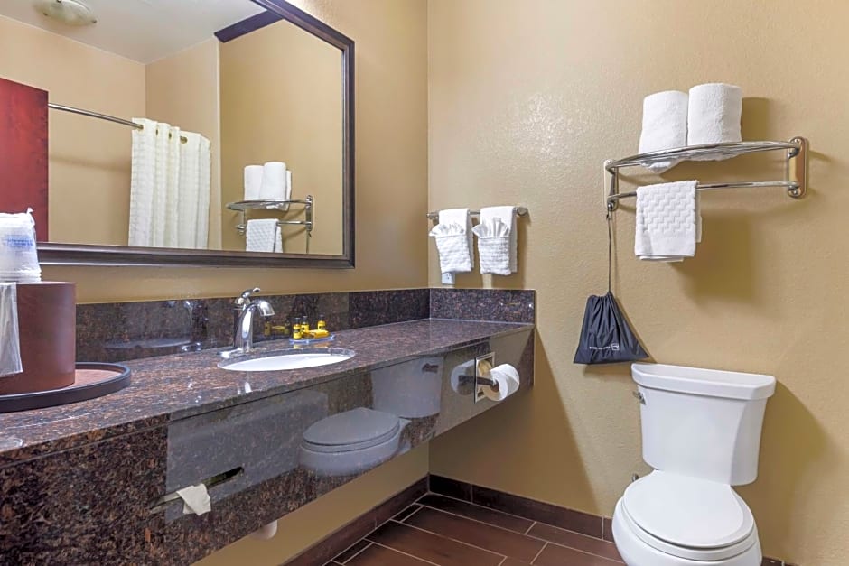 Best Western Plus Classic Inn And Suites