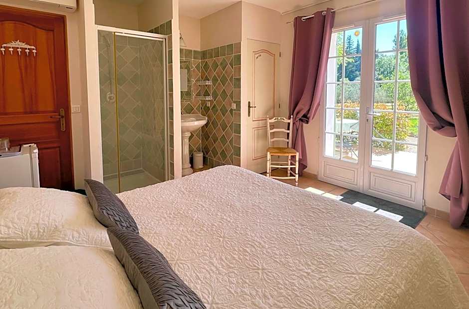 Domaine Au Coeur des Alpilles