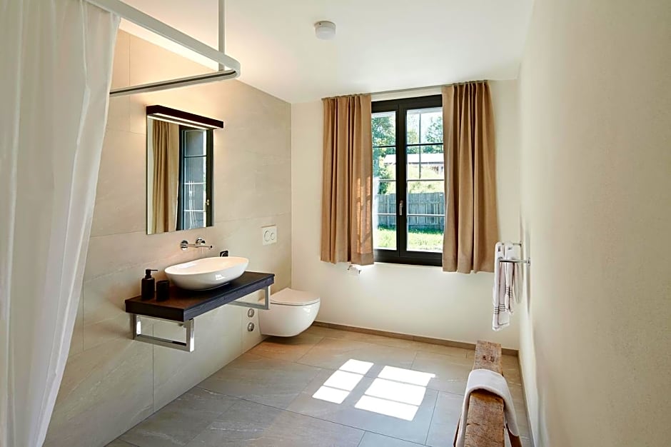 Eiger View Alpine Lodge