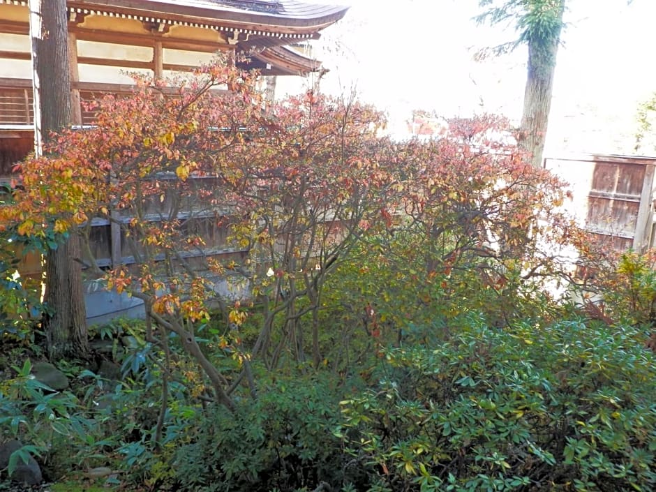 Maruka Ryokan