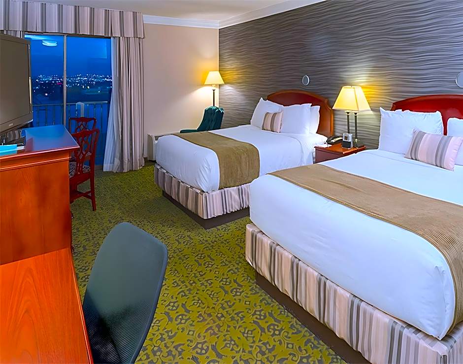 Salt Lake Plaza Hotel SureStay Collection by Best Western