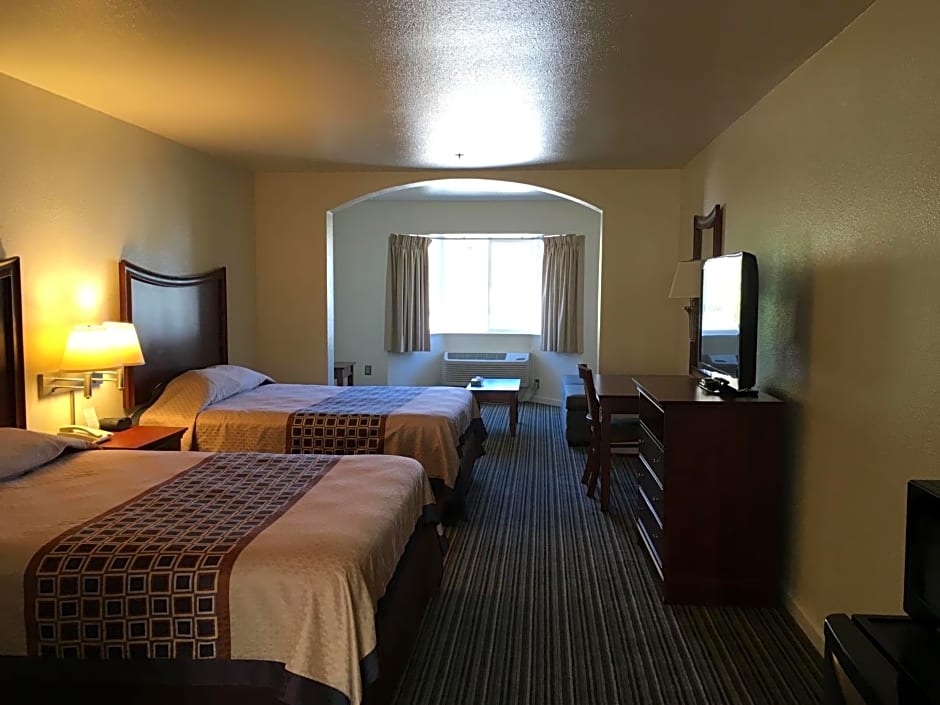 Airport Inn