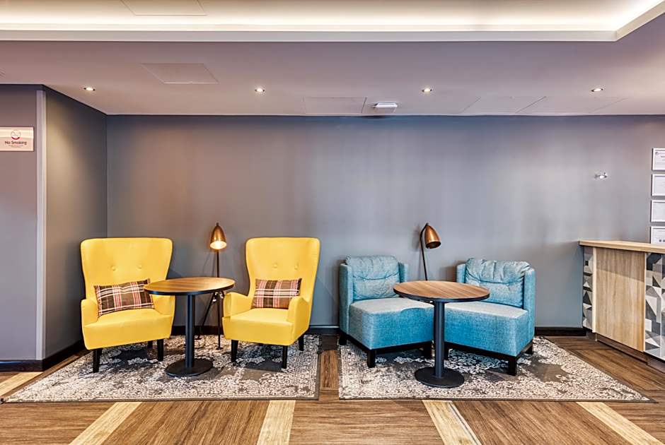 Premier Inn Banbury Town Centre - Castle Quay