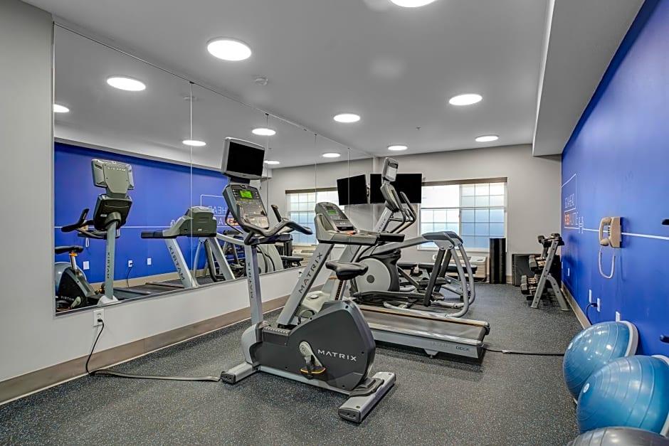 Holiday Inn Express Hotel & Suites Portland - Jantzen Beach By IHG
