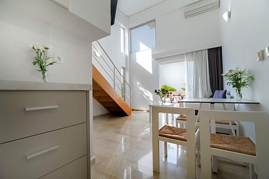 Lotus Hotel Apartments