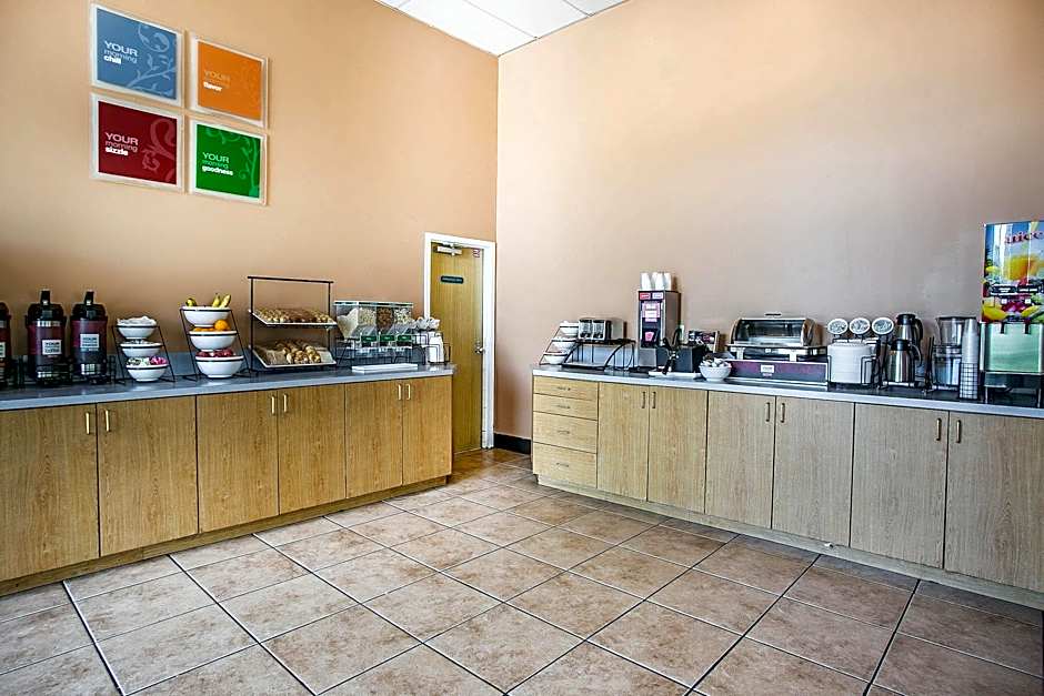 Days Inn by Wyndham St George
