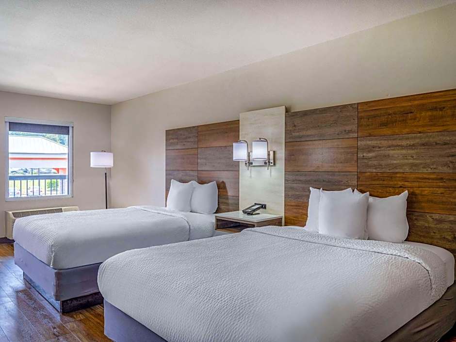 Days Inn by Wyndham Clemson