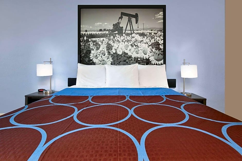 Super 8 by Wyndham Victoria TX