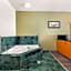 La Quinta Inn & Suites by Wyndham Tulare