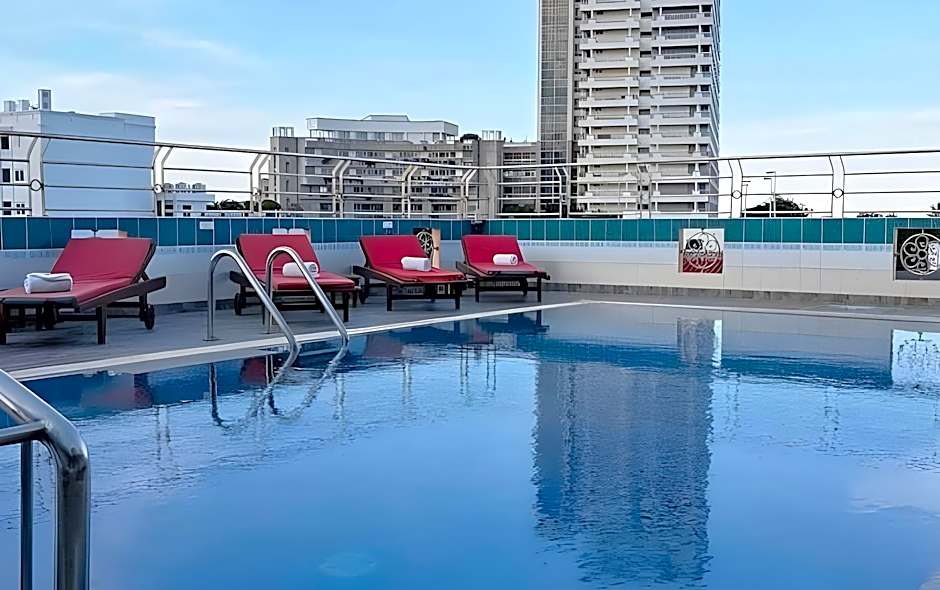 Thipurai City Hotel