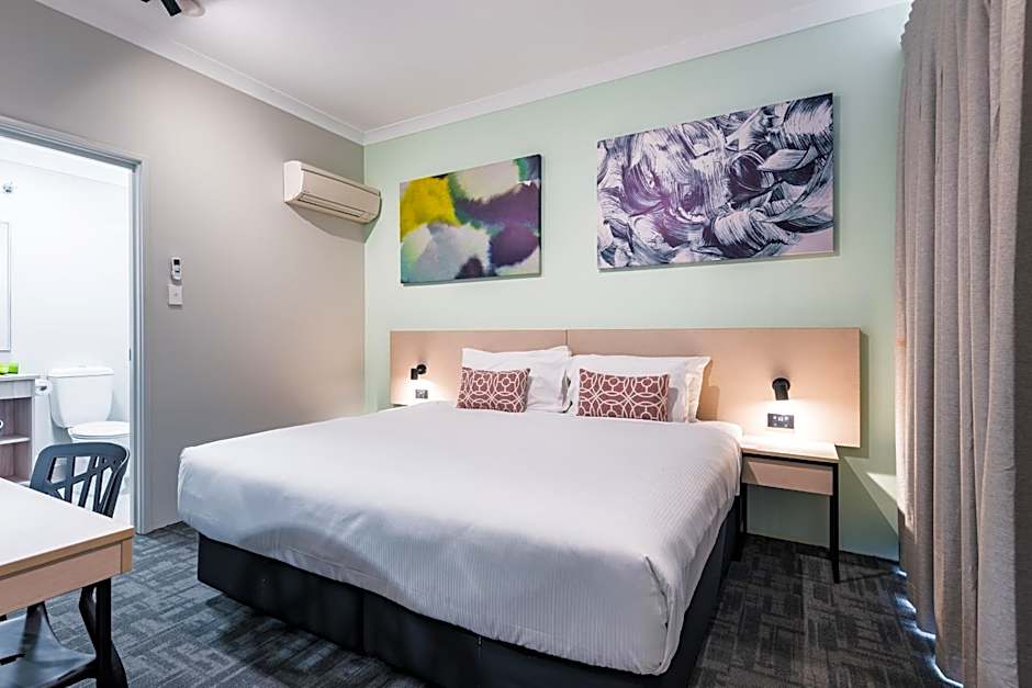 Nightcap at Wanneroo Tavern