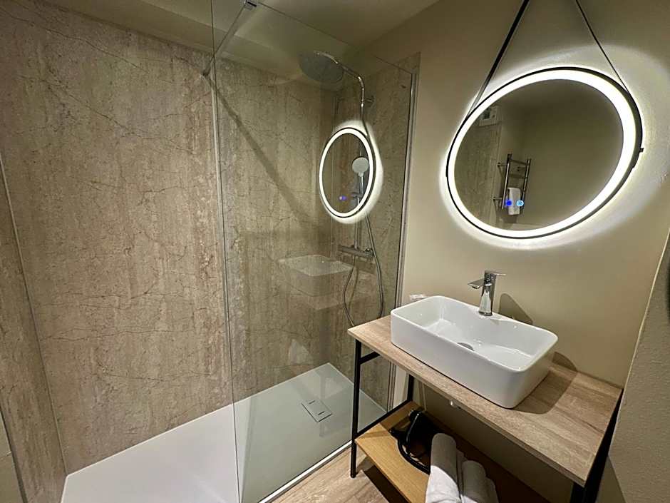 Gold Beach Hotel & RESIDENCE