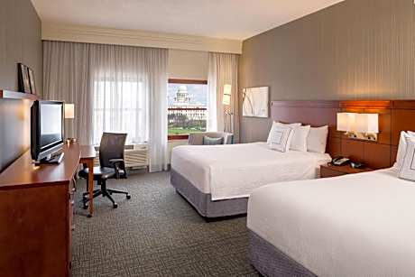 Queen Room with Two Queen Beds and Roll-in Shower - Mobility and Hearing Accessible