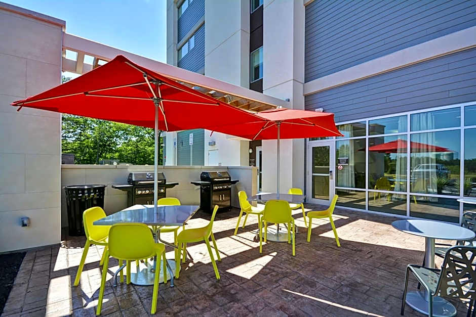 Home2 Suites By Hilton Queensbury Glens Falls