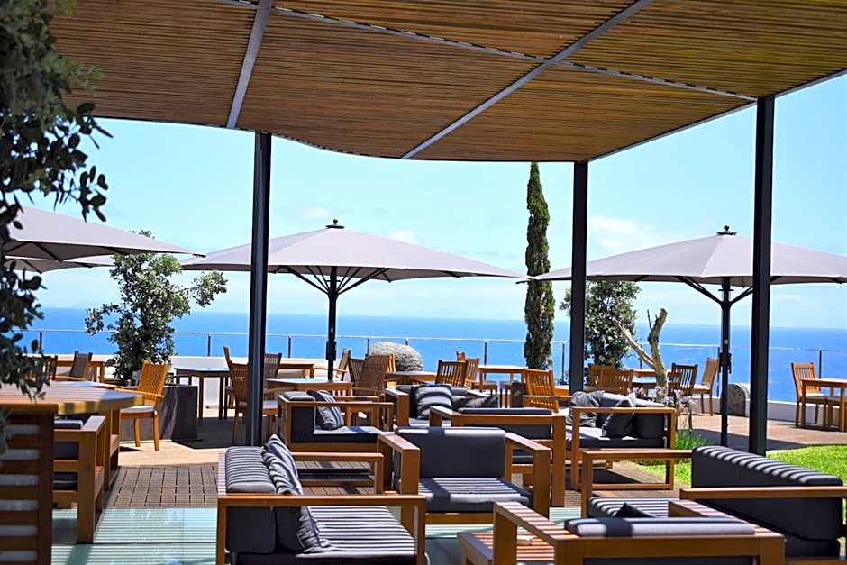Madeira Regency Cliff- Adults Only