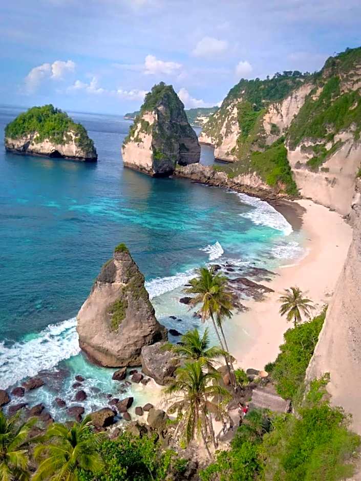 Kubu Artha Bungalow Nusa Penida