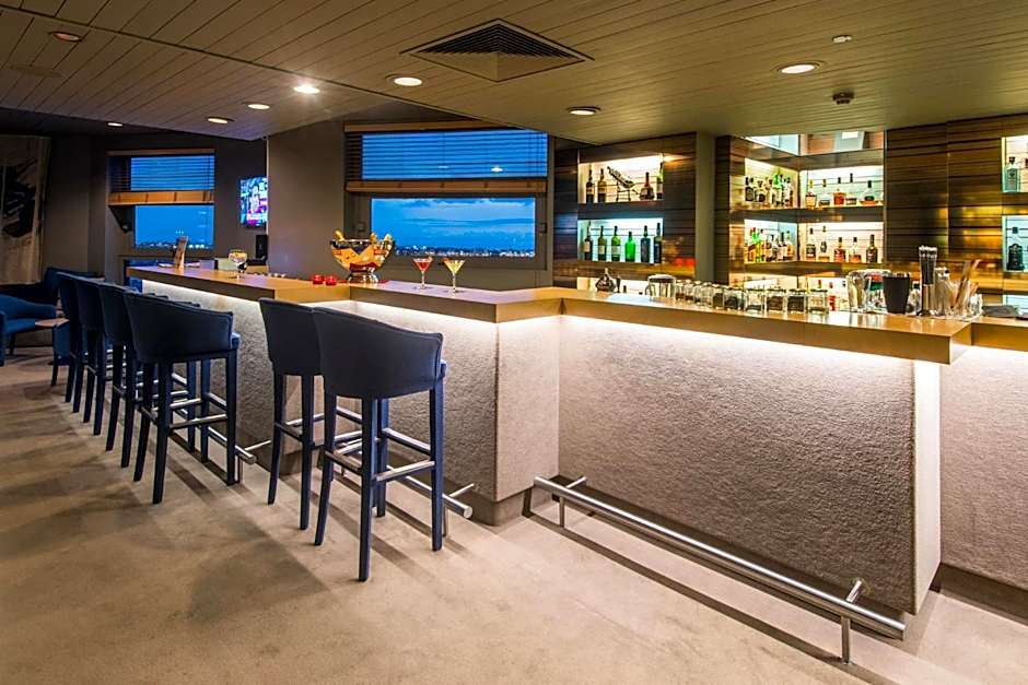 Hotel Dom Henrique - Downtown