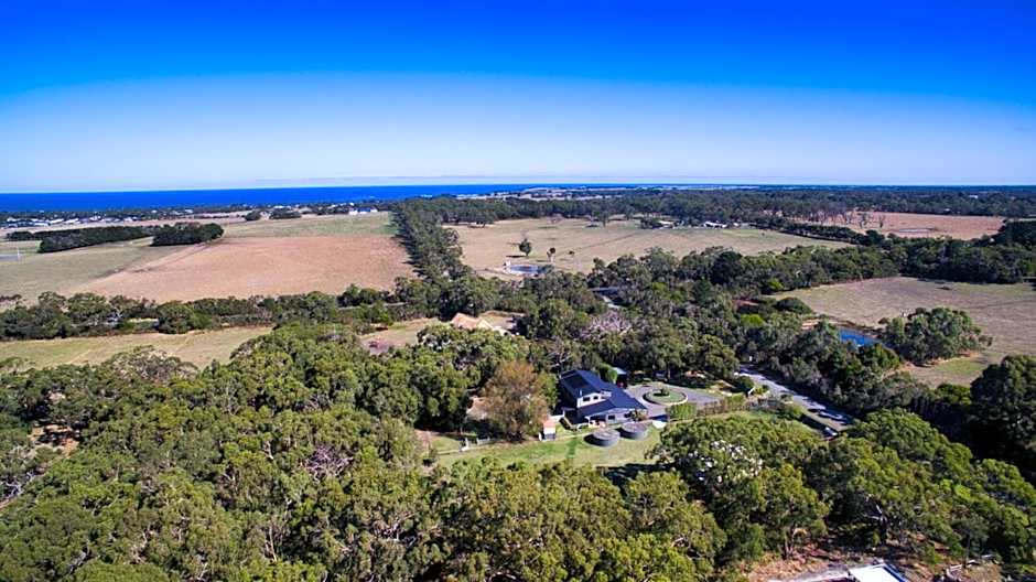 Elk Estate Luxury Holiday Home