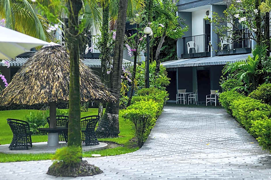 Riande Aeropuerto Hotel Casino