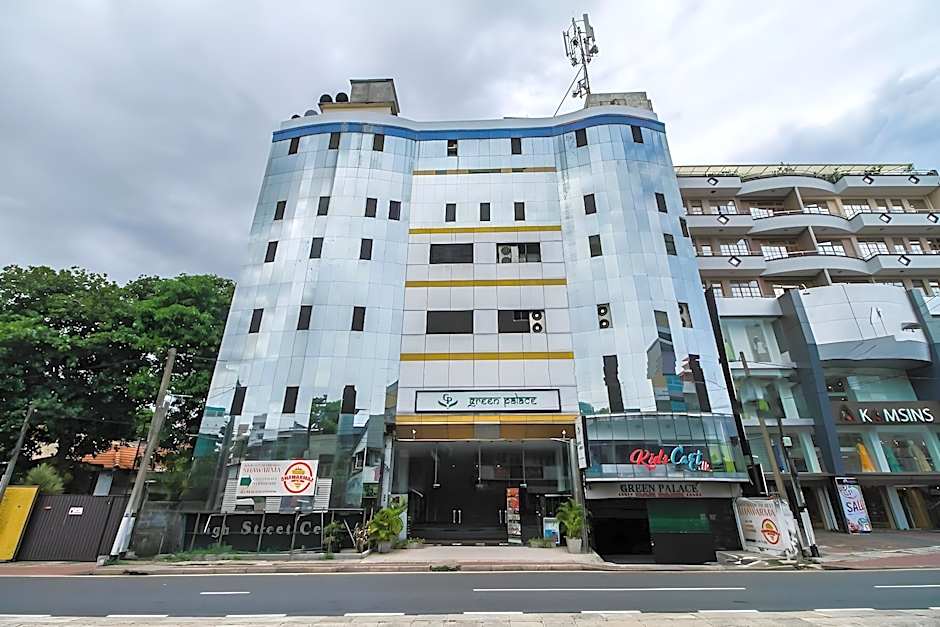 Green Palace Inn
