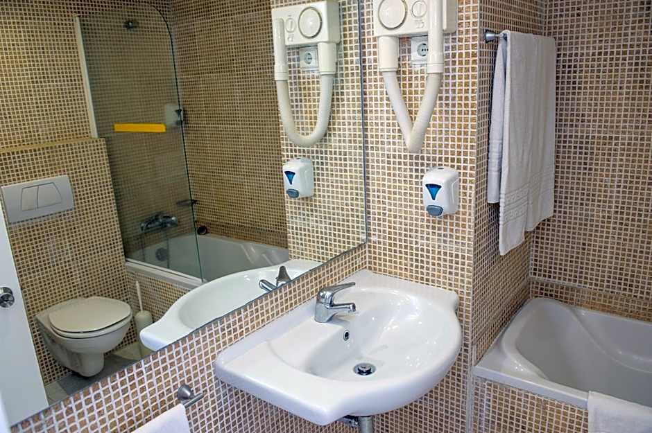 Dorisol Buganvilia Studio Hotel